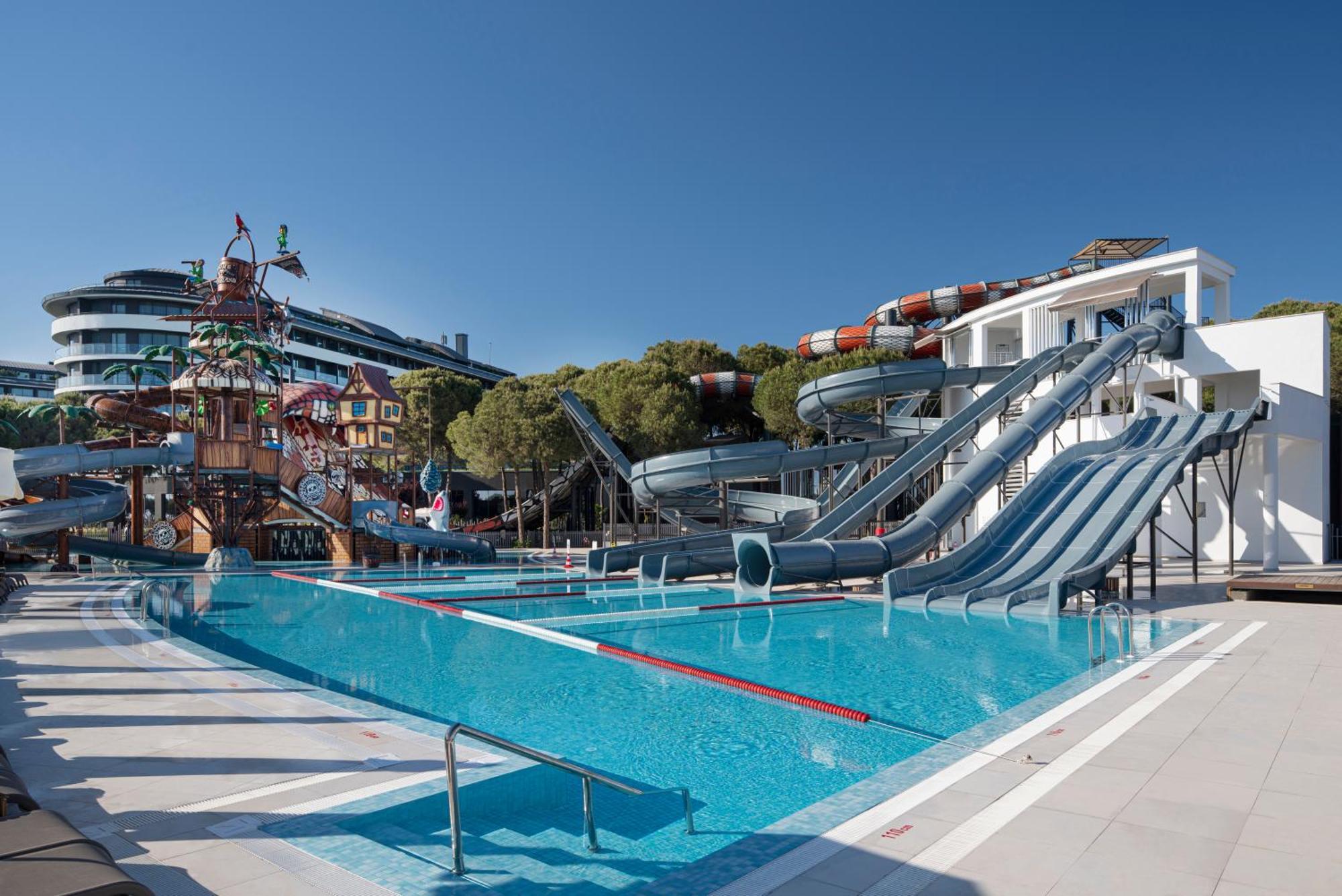 Voyage Belek Golf & Spa Hotel Esterno foto
